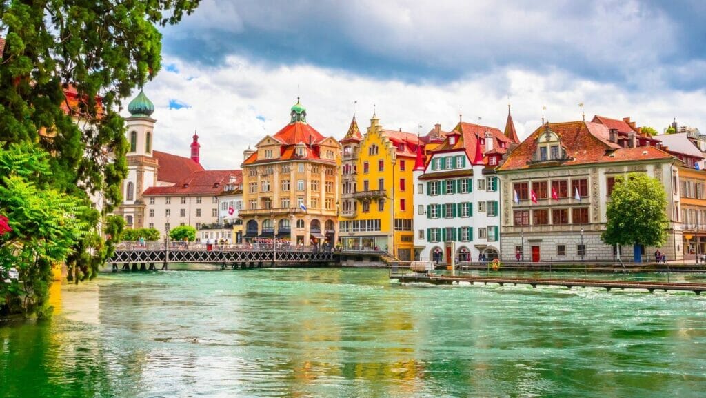 facts about Switzerland
