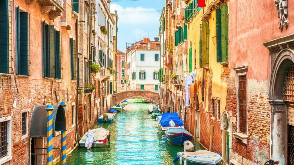 facts about Italy