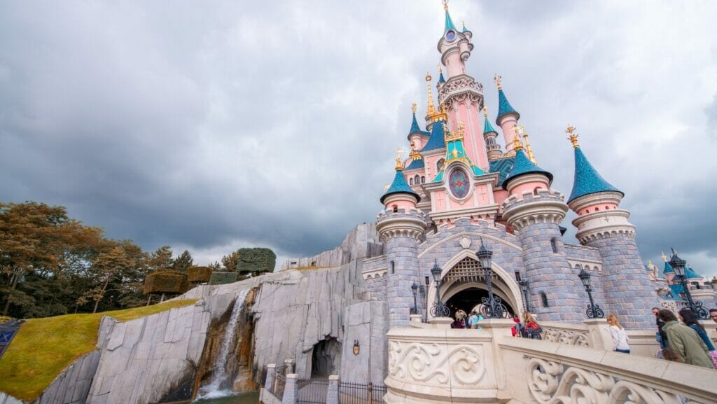 Facts About Walt Disney